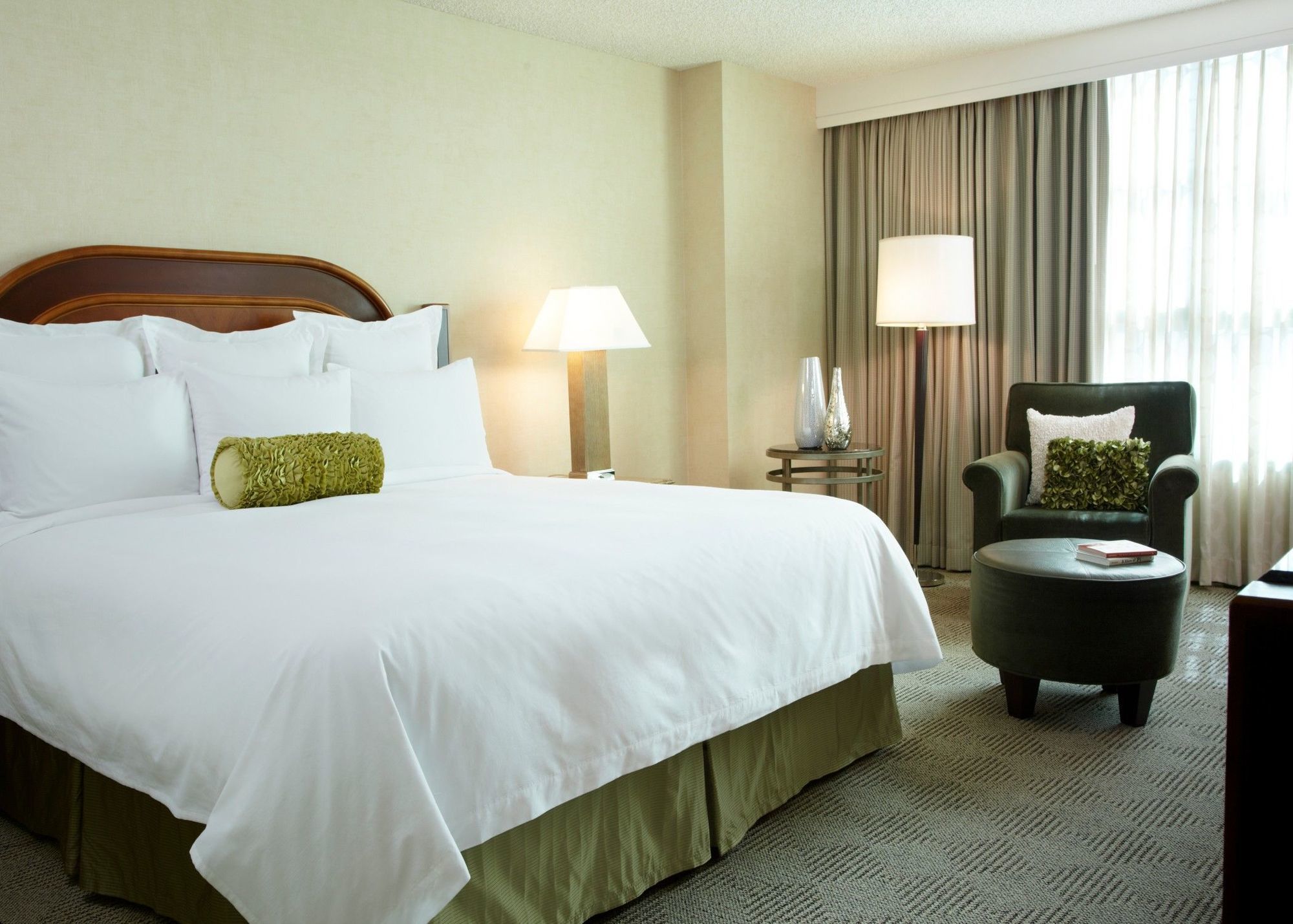 Renaissance Los Angeles Airport Hotel Phòng bức ảnh